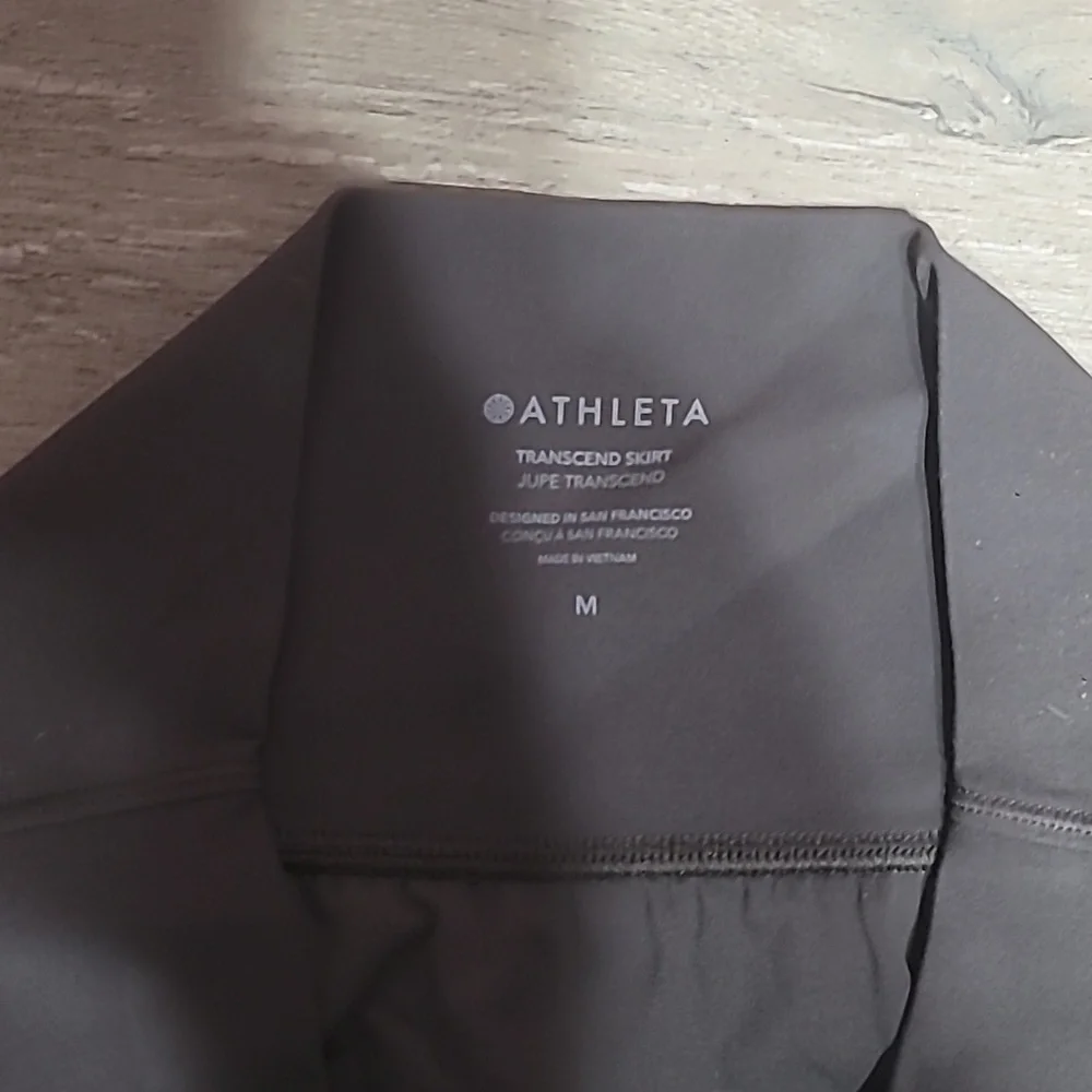 Athleta Women's skirt - Picture 5 of 7